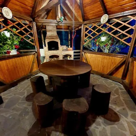 Old Mark's House Villa *